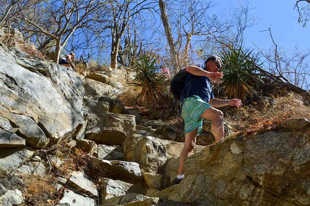 fox-canyon-hike-group-tour-los-cabos
