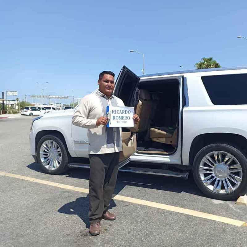 private-driver-luxury-transfer-los-cabos